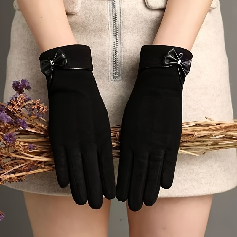 Winter Women's Bow Touch Scree - огляд і ціна Cycling Commute Essentials