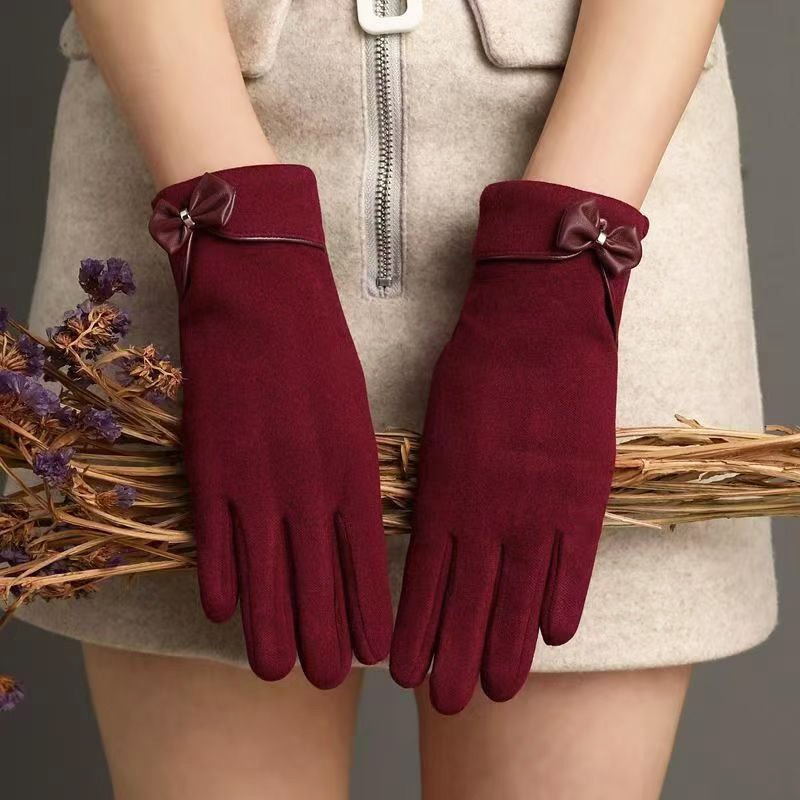 Winter Women's Bow Touch Scree - огляд і ціна Cycling Commute Essentials