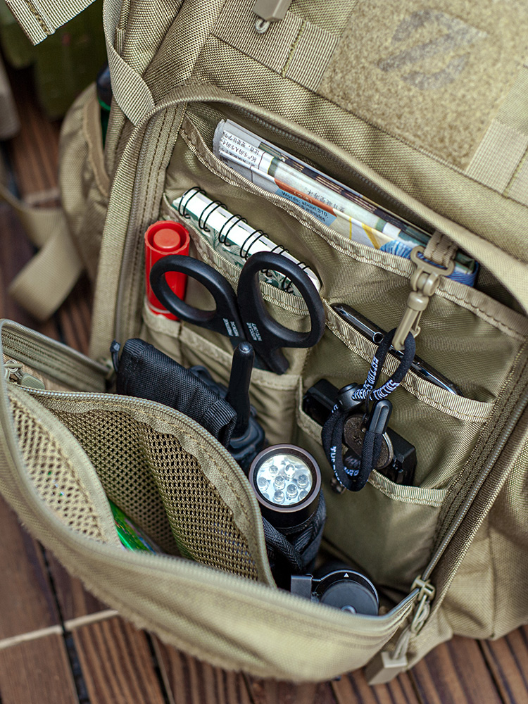 7th Honey Badger Tactical Back - огляд і ціна Cycling Commute Gear